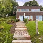 Eider River Design Flat In Architect House Дом отдыха *