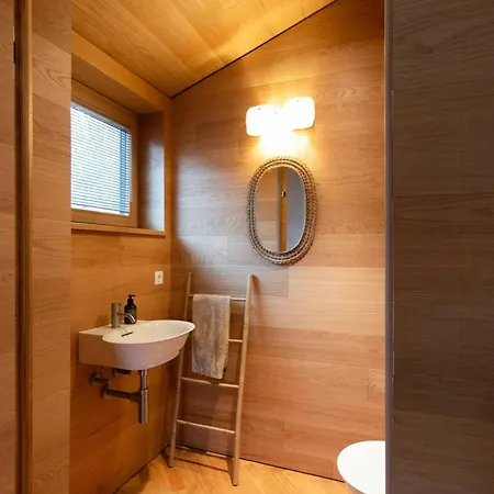 Eider River Design Flat In Architect House